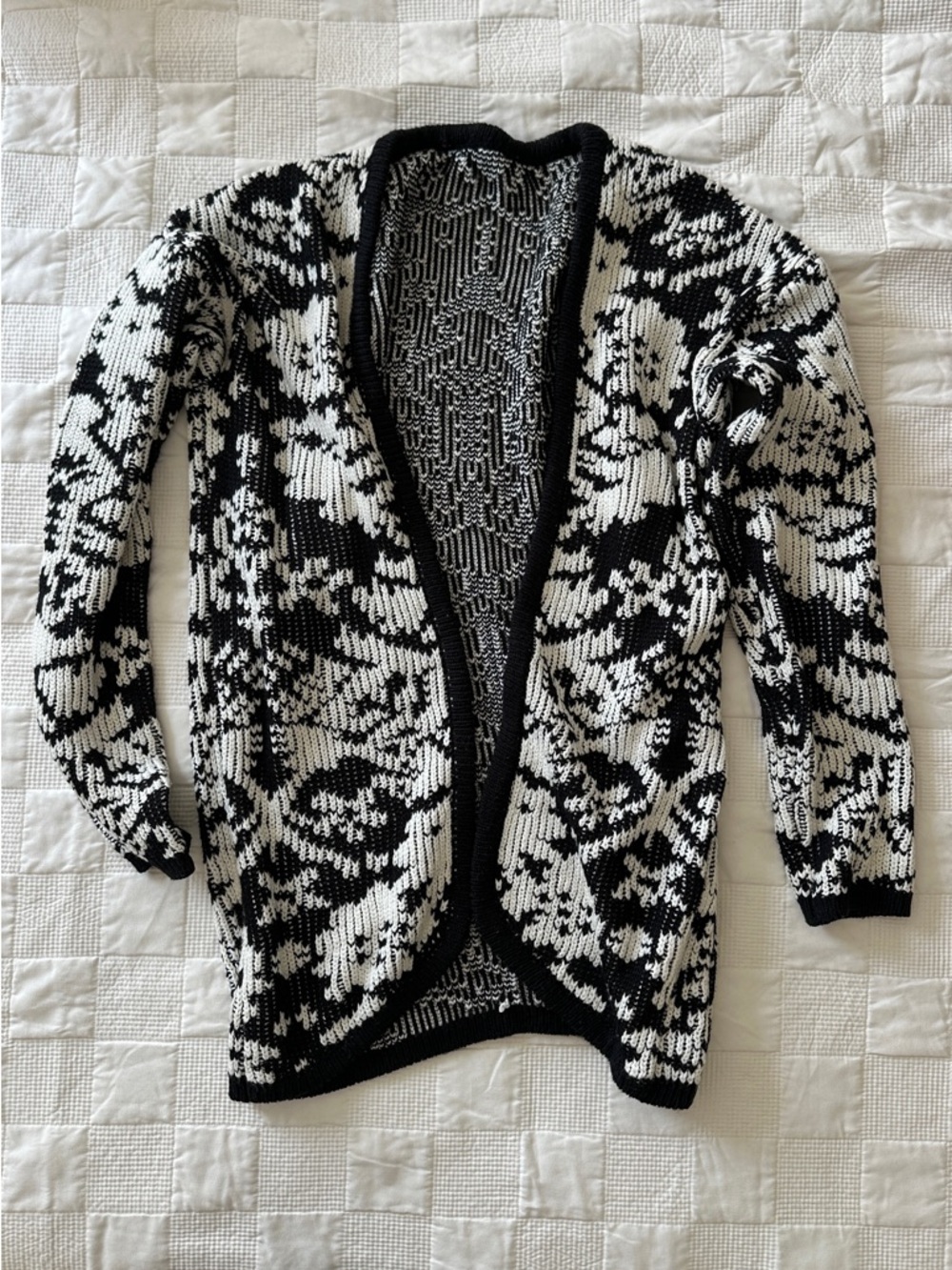 MINKPINK Black & White Floral Open-Front Knit Cardigan